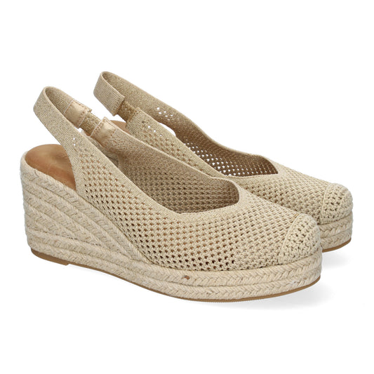 Sandalia de Mujer con cuña de Yute  diseño Calado