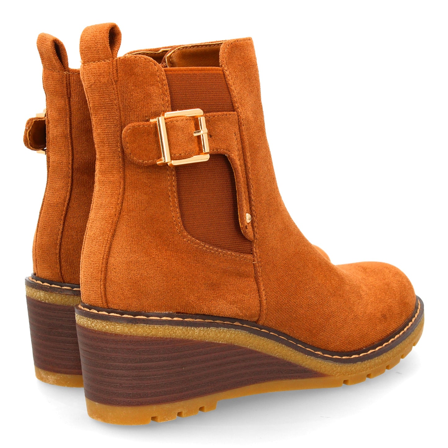 Bota de caña media con diseño sobrio y elegante cuña cómoda ideal para el d