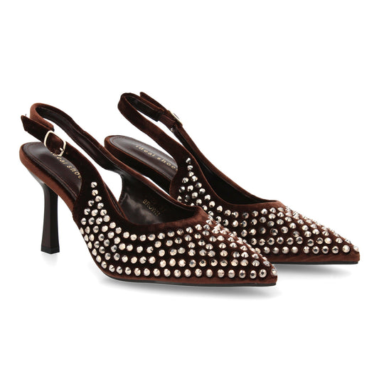 Zapatos de salón elegante con punta fina y pedreria  tacon fino y cierre de hebi