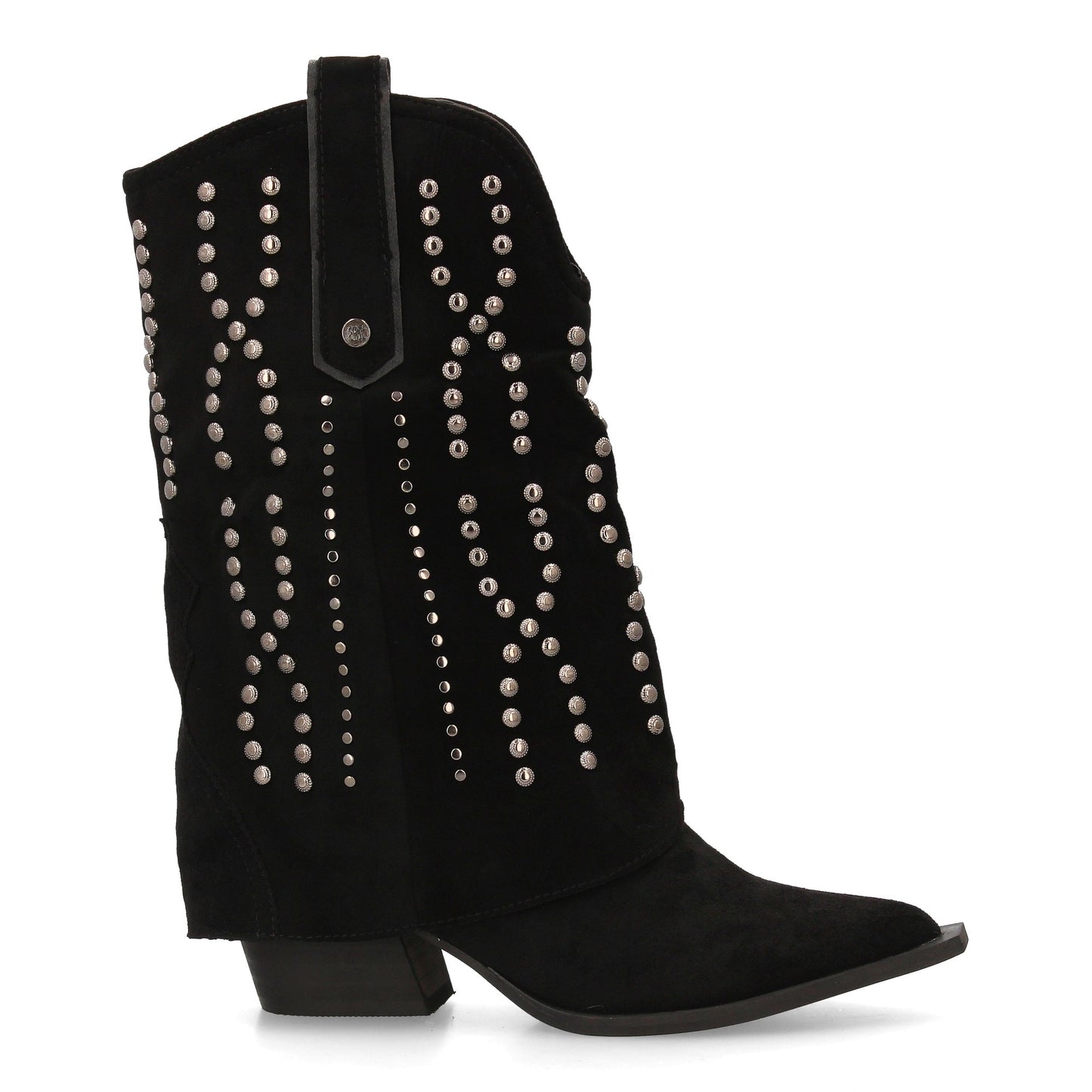 Botín cowboy para mujer con caña media y diseño campero. Decorado con tachu