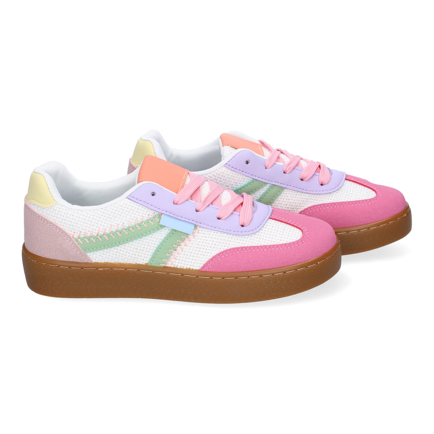 Zapatilla Deportiva de Mujer Casual  diseño Modern