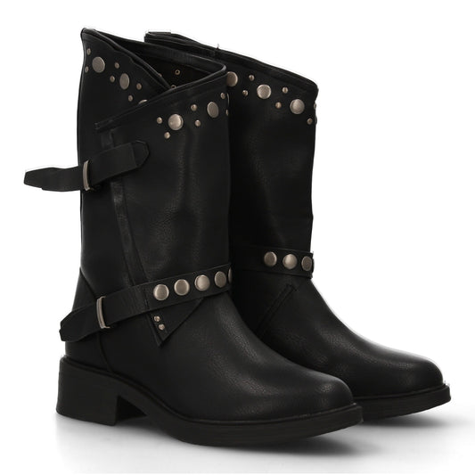 Botas de Mujer Estilo Urbano con Detalles metalicos y tachuelas. Estampado liso.