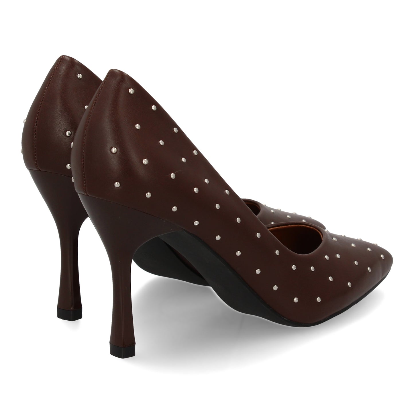 Zapato de salón para mujer con tacón fino y alto. Estampado liso sin cierre. Con