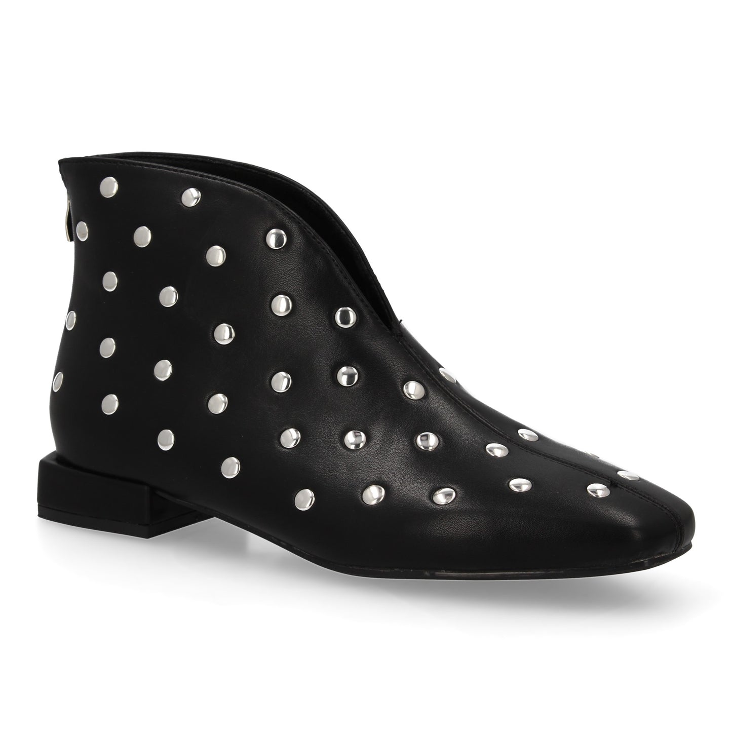 Botin para mujer con adornos de tachuelas  detalles metalicos  tacón bajo y cier