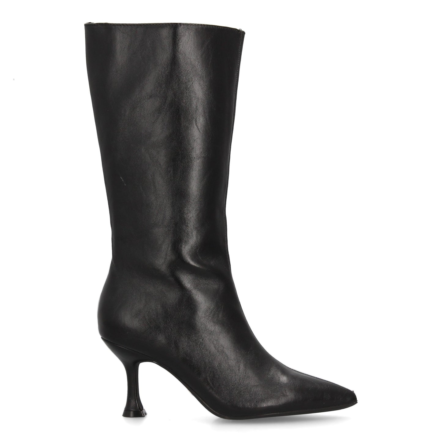 Bota alta de caña media diseño llamativo y sofisticado. Punta fina y tacón