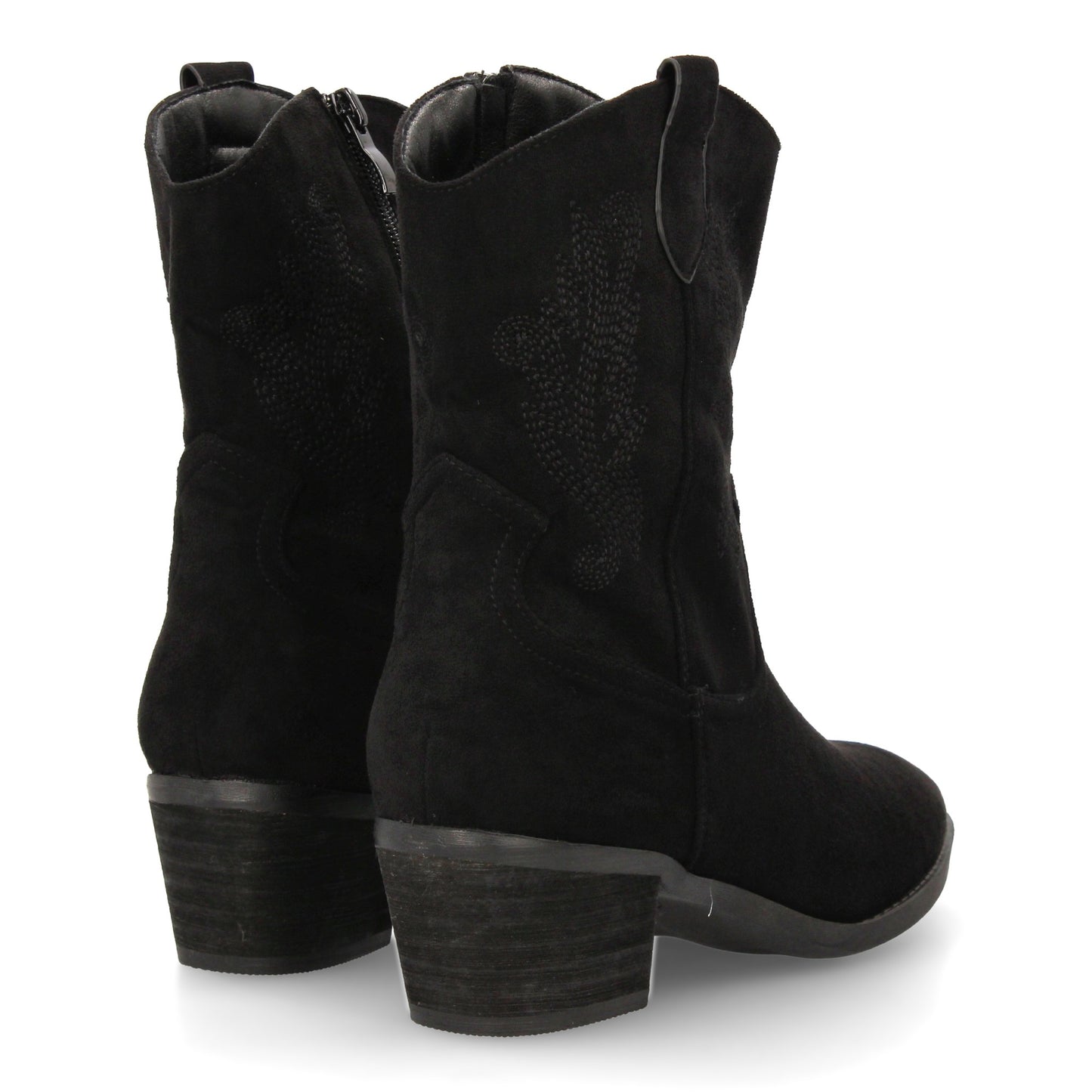 Bota cowboy de caña media con bordados laterales y punta fina. tacón ancho comod