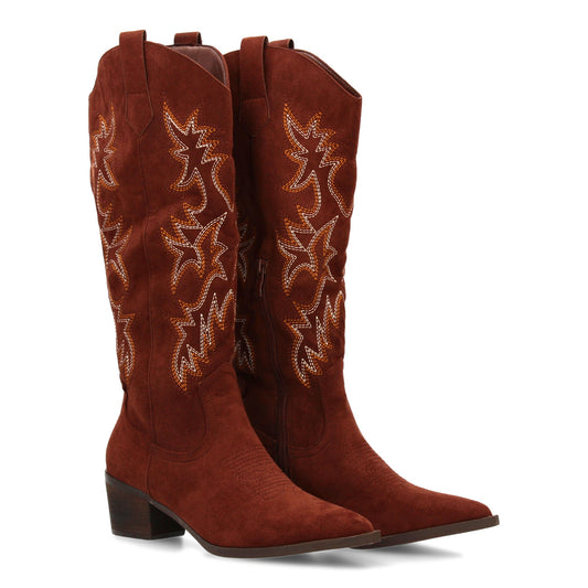 Botas camperas de mujer con caña alta y bordados estilo cowboy  cierre de cremal